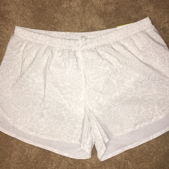 Old Navy Pants - Old Navy Active Shorts